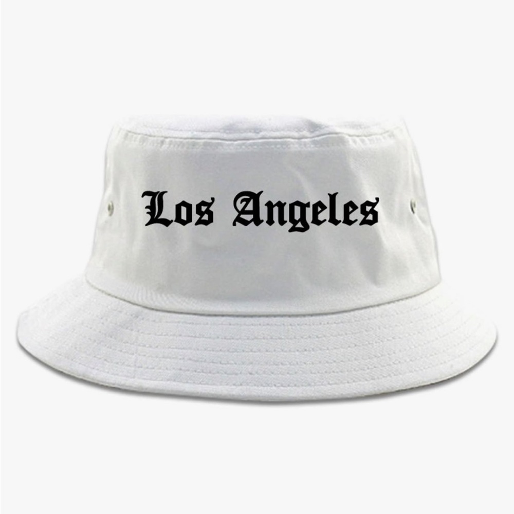 White “Los Angeles” bucket Hat